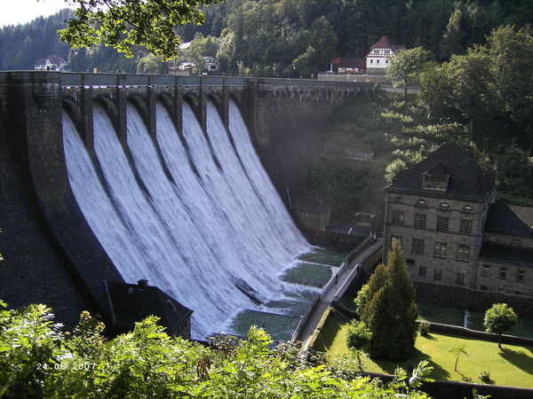 dam diemelsee